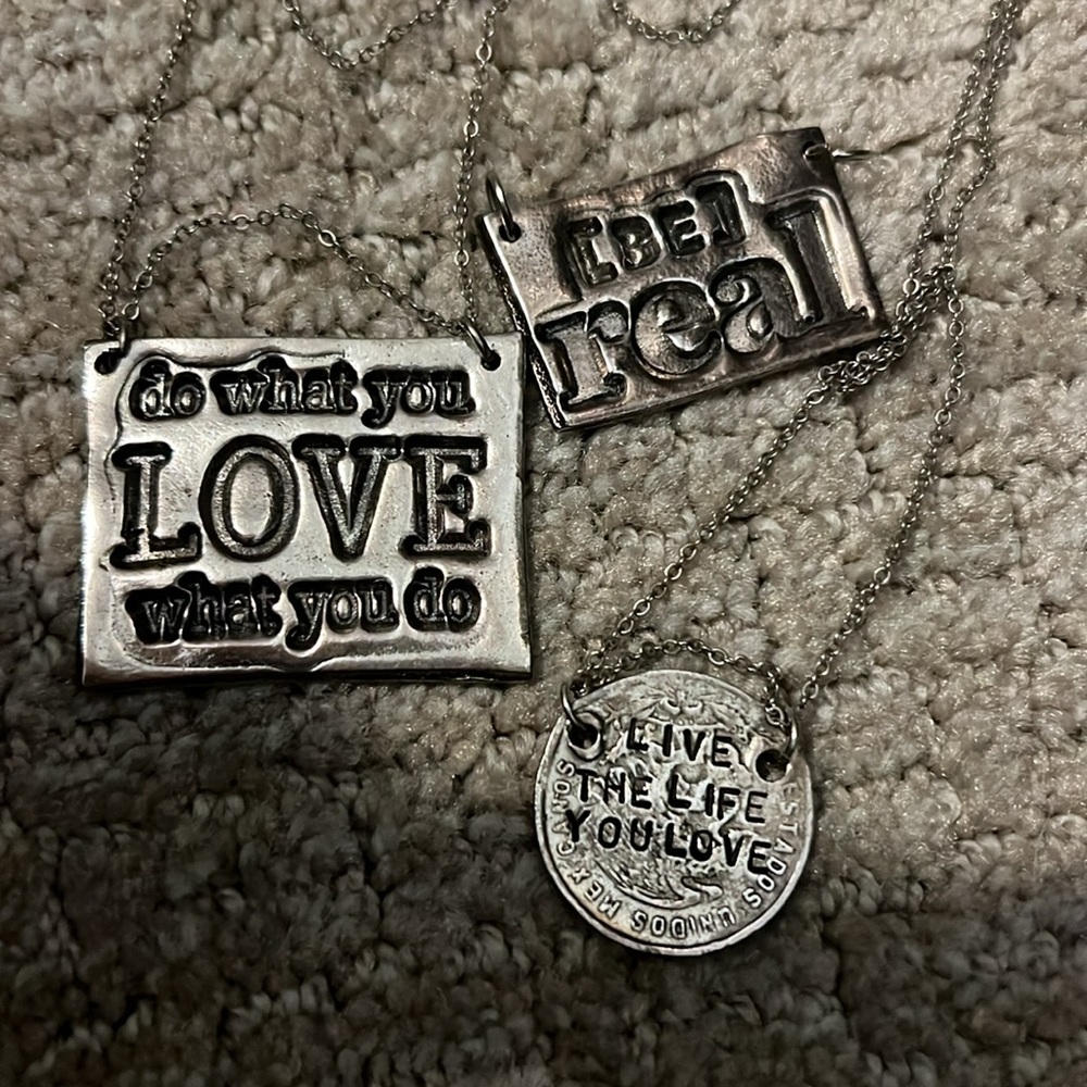 Alisa Michelle Necklace Pendant Lot - Picture 2 of 3